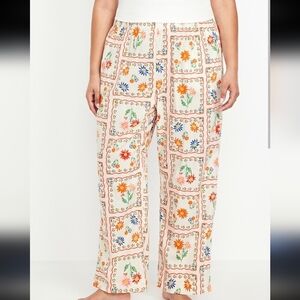 Old Navy Floral Pants - Multicolor